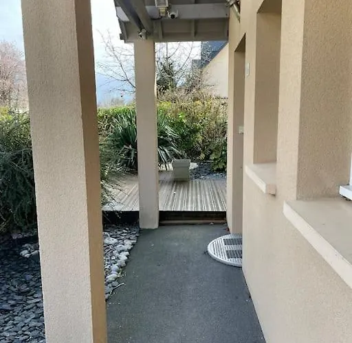 Situe Entre Caen & Bayeux Et La